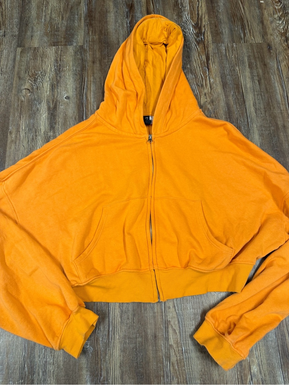 H&M oversized comfy orange cropped zip up hoodie in a L